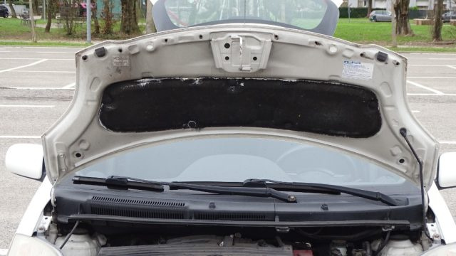 TOYOTA Yaris usata 116