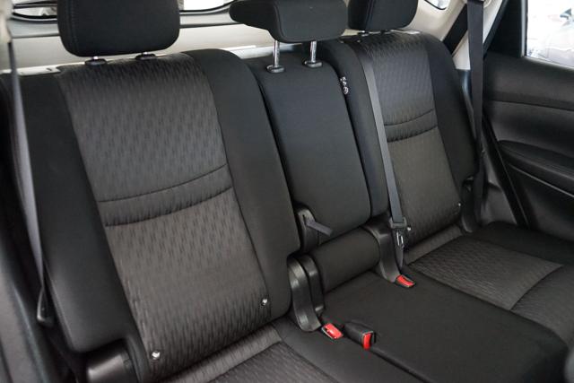 NISSAN X-Trail usata, con Riconoscimento dei segnali stradali