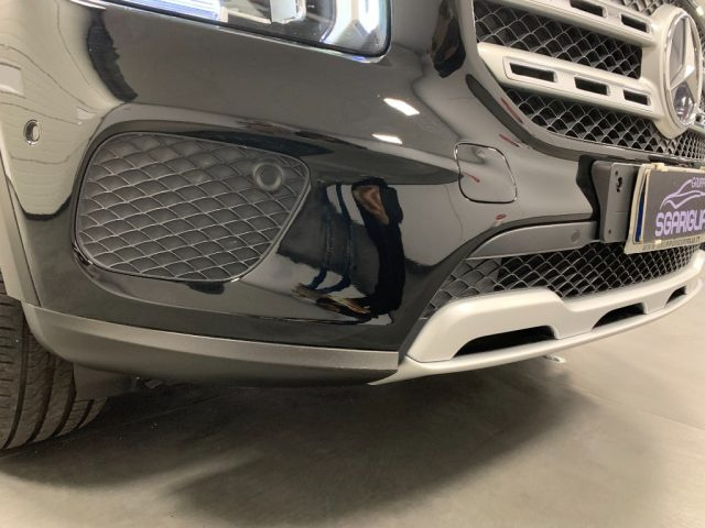 MERCEDES-BENZ GLB 200 usata, con Autoradio digitale