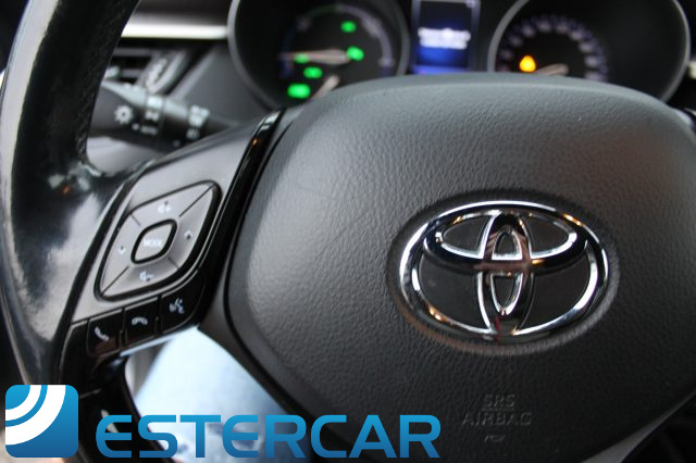 TOYOTA C-HR usata, con Park Distance Control