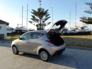 LANCIA Ypsilon usata, con Sensori di parcheggio posteriori
