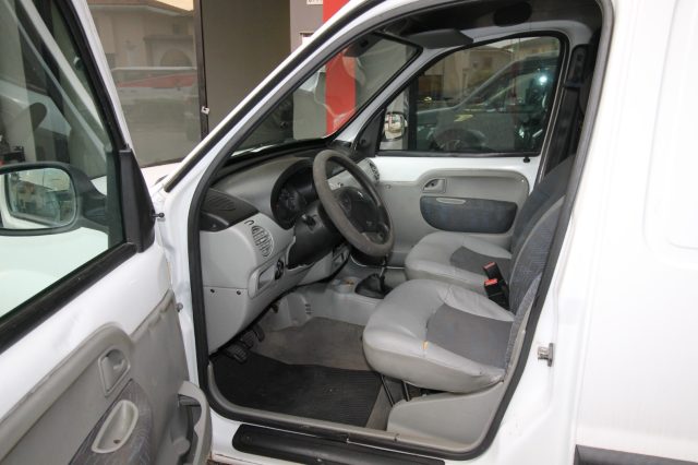 RENAULT Kangoo usata, con Boardcomputer