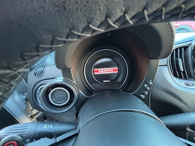 ABARTH 595 usata, con Autoradio digitale