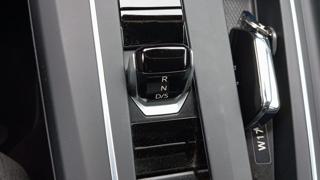 VOLKSWAGEN Golf usata, con ESP