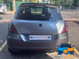 SUZUKI Swift usata, con Autoradio
