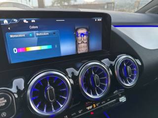 MERCEDES-BENZ GLA 200 usata, con Sistema di navigazione