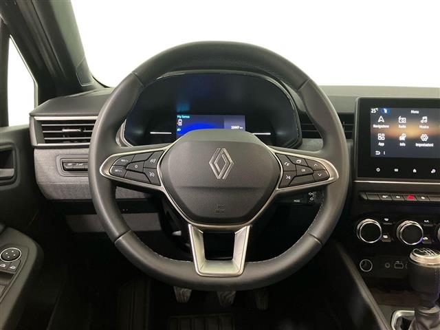 RENAULT Clio usata, con Sensori di parcheggio posteriori