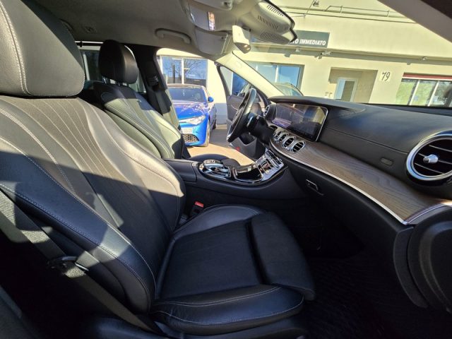 MERCEDES-BENZ E 220 usata, con ESP