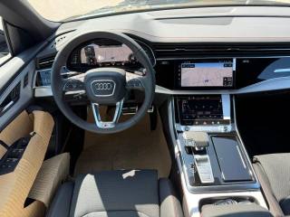 AUDI Q8 usata, con Climatizzatore