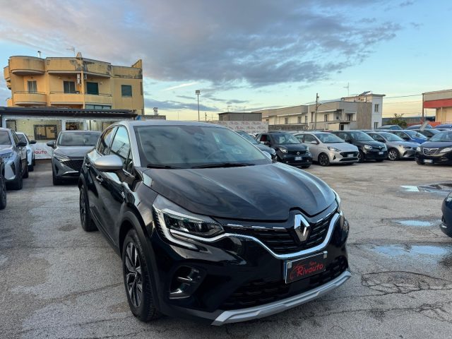 RENAULT Captur usata, con Controllo automatico clima