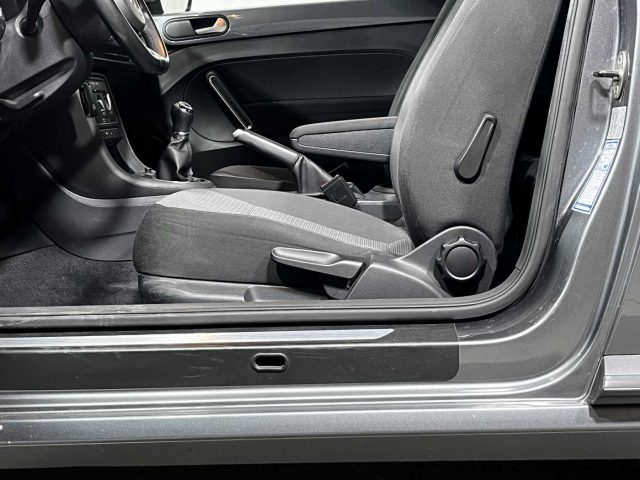 VOLKSWAGEN Maggiolino usata 28