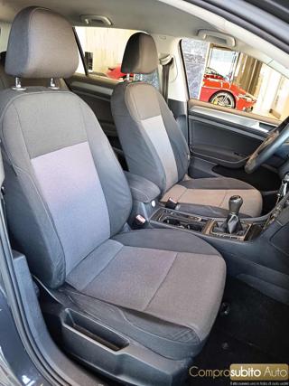 VOLKSWAGEN Golf usata, con ESP
