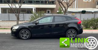 VOLVO V40 usata, con Autoradio