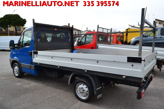 IVECO Daily usata 7