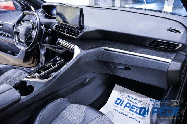 PEUGEOT 3008 usata, con Vetri oscurati