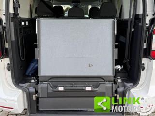 VOLKSWAGEN Caddy usata, con Sistema di navigazione