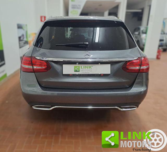 MERCEDES-BENZ C 200 usata, con Specchietti laterali elettrici