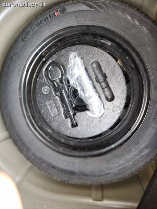 FORD Fiesta usata, con Sensori di parcheggio posteriori