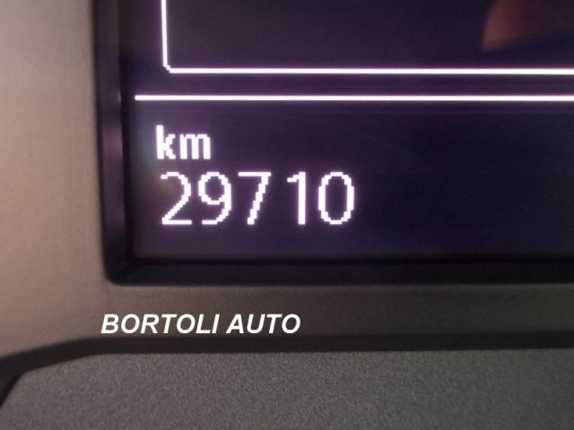VOLKSWAGEN T-Roc usata, con Alzacristalli elettrici