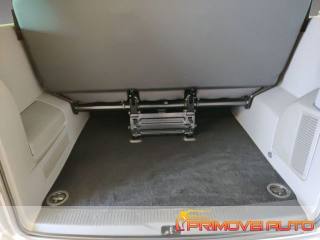 VOLKSWAGEN Caravelle usata 12