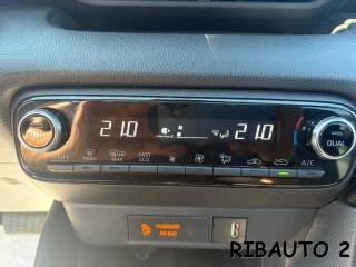 TOYOTA Yaris usata, con Servosterzo