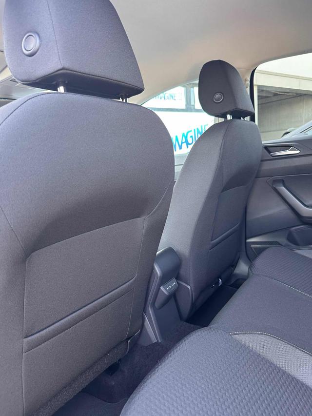 VOLKSWAGEN Taigo usata, con Luci diurne LED