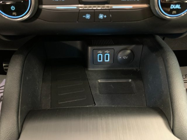 FORD Kuga usata, con Touch screen