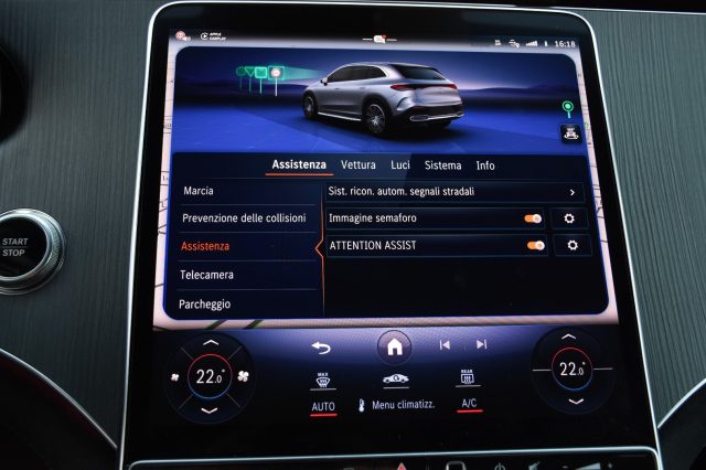 MERCEDES-BENZ EQE usata, con Sistema di chiamata d