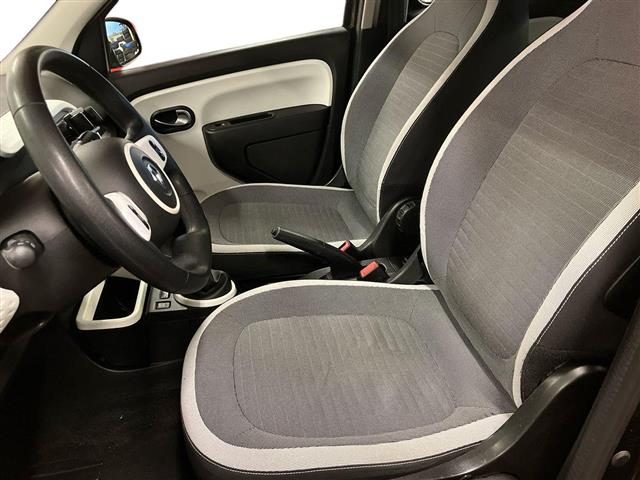 RENAULT Twingo usata, con Park Distance Control