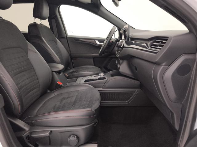 FORD Kuga usata, con Sensori di parcheggio anteriori