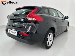 VOLVO V40 usata, con Autoradio