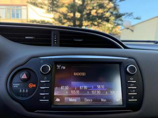 TOYOTA Yaris usata, con Fendinebbia