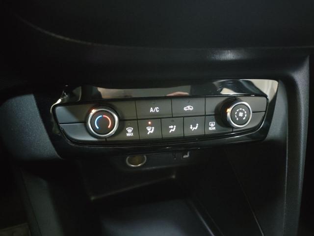 OPEL Corsa usata, con Sedile posteriore sdoppiato