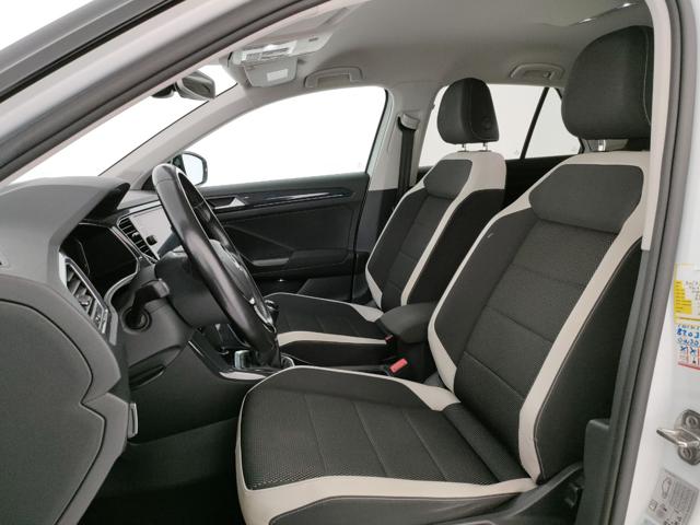 VOLKSWAGEN T-Roc usata, con Autoradio