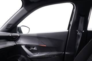 PEUGEOT 2008 usata, con Autoradio digitale