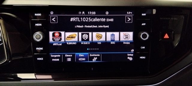 VOLKSWAGEN Taigo usata, con Bracciolo