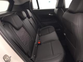 JEEP Avenger usata, con Autoradio digitale