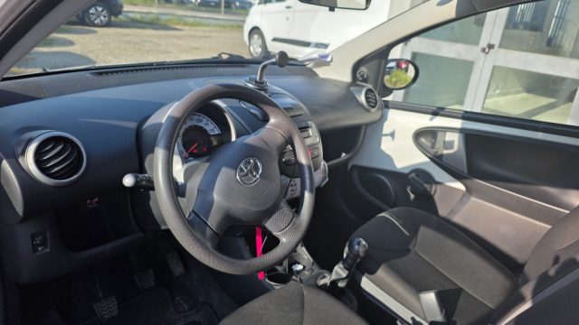 TOYOTA Aygo usata, con Chiusura centralizzata