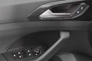 VOLKSWAGEN T-Cross usata, con Servosterzo