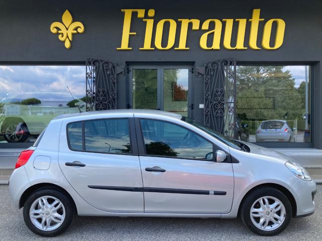 RENAULT Clio usata, con Airbag laterali