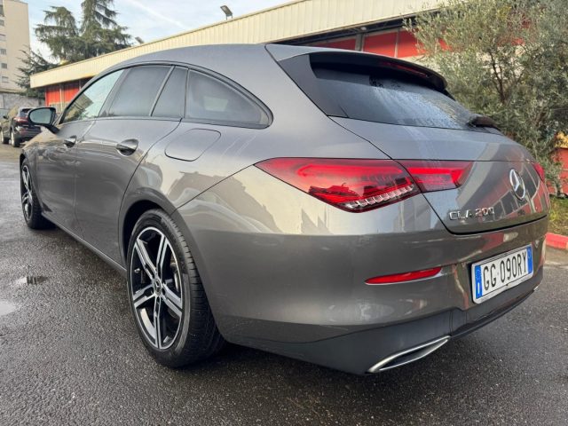 MERCEDES-BENZ CLA 200 usata, con Alzacristalli elettrici