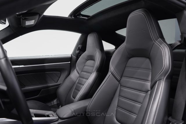 PORSCHE 911 usata, con Servosterzo