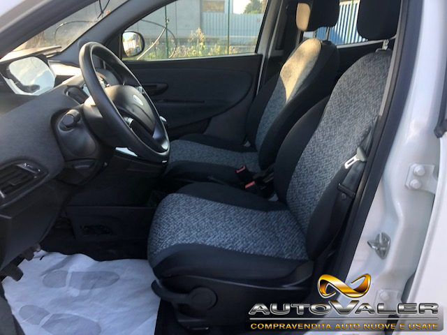LANCIA Ypsilon usata, con Climatizzatore