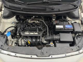 HYUNDAI i20 usata, con Ruota di riserva