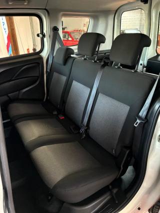 FIAT Doblo usata, con Servosterzo