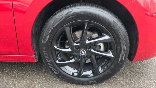 OPEL Corsa usata, con Autoradio