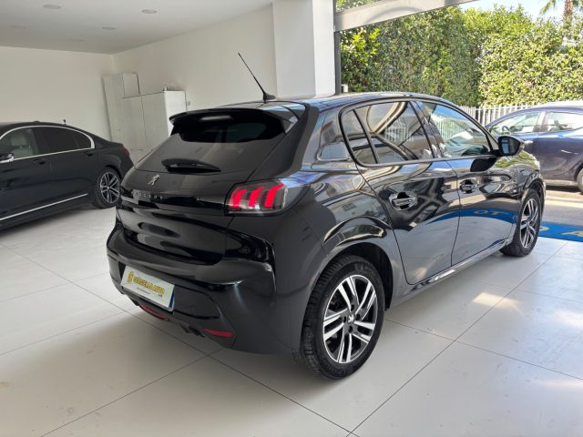 PEUGEOT 208 usata, con Controllo automatico clima