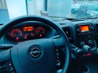 OPEL Movano usata, con Riconoscimento dei segnali stradali