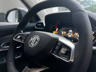 MG ZS usata, con Fari Xenon