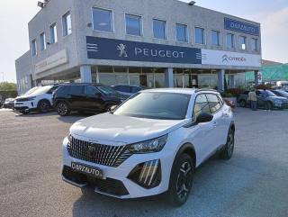 PEUGEOT 2008 usata, con Touch screen